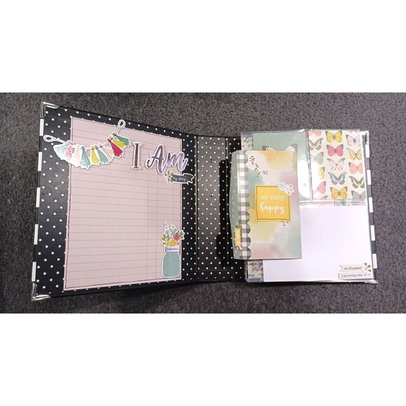 Simple Stories "I Am This Is Me!" Binder Scrapbook Kit - Picture 5 of 8